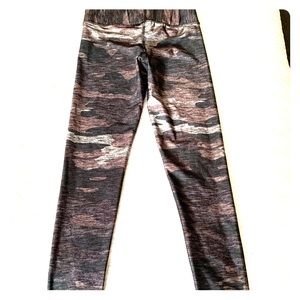 Teresa Camo Metallic Leggings